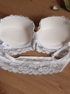 SOUTIEN-GORGE REMBOURE DENTELLE