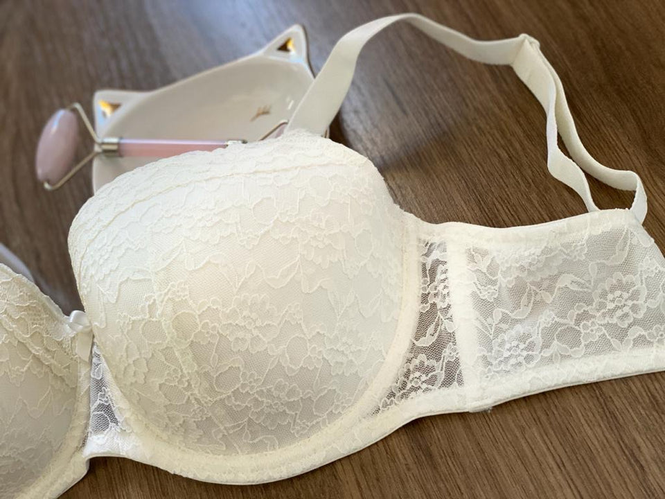 Soutien gorge rembourré dentelle couleur crème 1903
