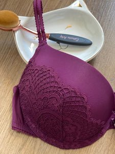 Soutien rembourré dentelle