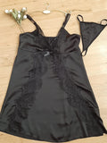 Nuisette satin de soie et dentelle 018