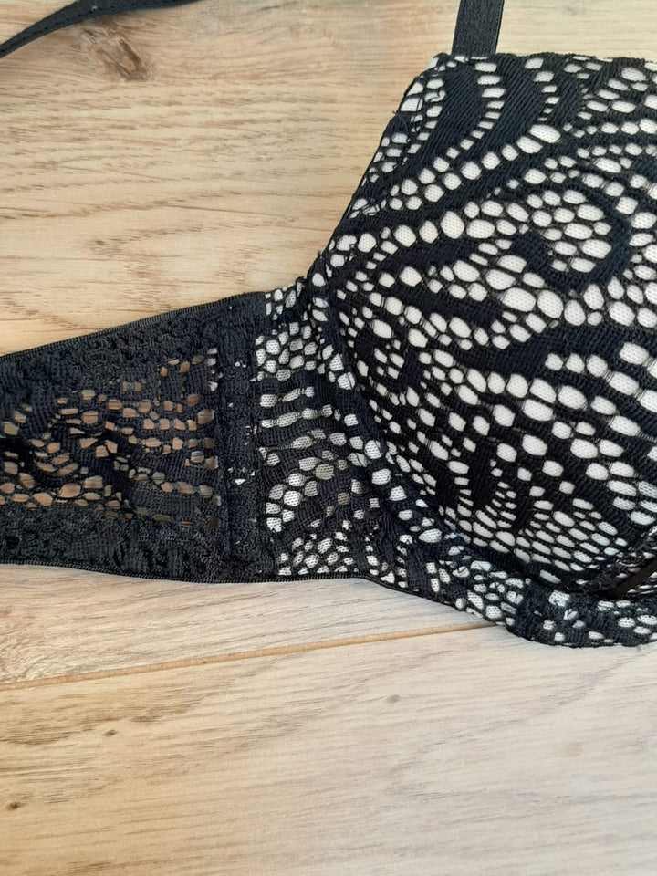 Soutien-gorge rembourré dentelle 001
