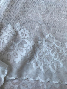 Short gainant invisible en tulle