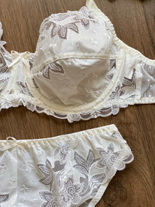 Ensemble dentelle non rembourré avec armature