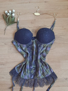 Corset guêpière porte jartelles