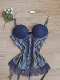 Corset guêpière porte jartelles
