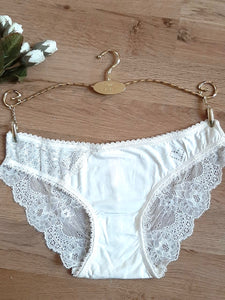 Lots de 3 slips en modale et dentelle