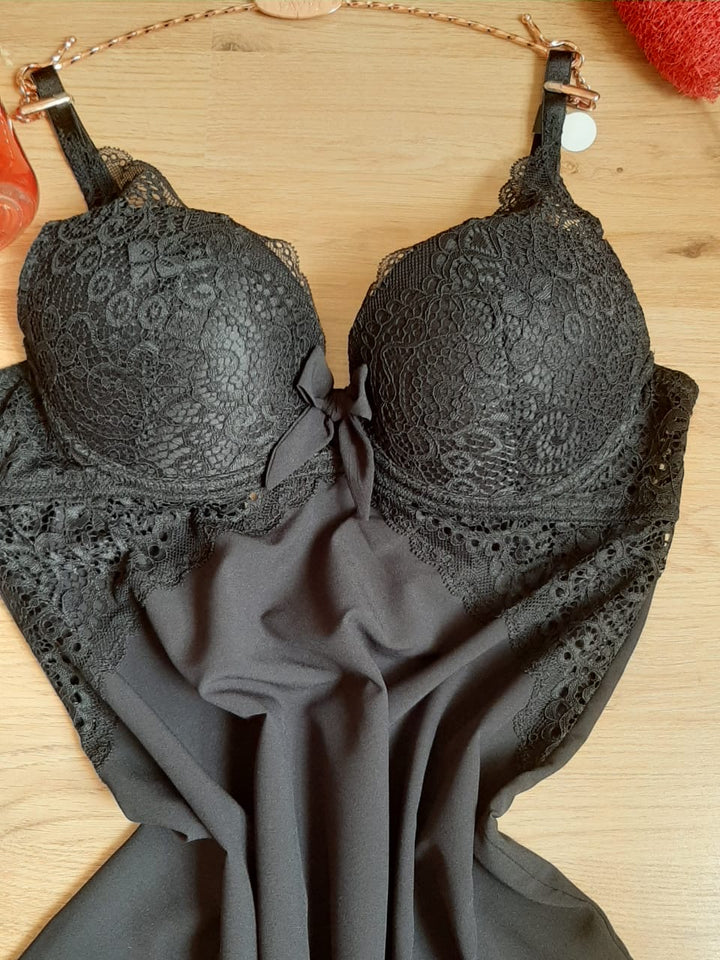 NUISETTE REMBOURRE DENTELLE