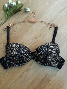 Soutien-gorge rembourré dentelle 001