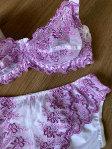 Ensemble dentelle non rembourré avec armature couleur MAUVE