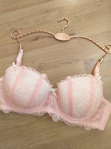 Soutien gorge dentelle balconnet