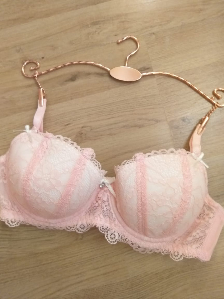 Soutien gorge dentelle balconnet