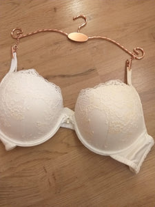 Soutien gorge rembourré dentelle 1616