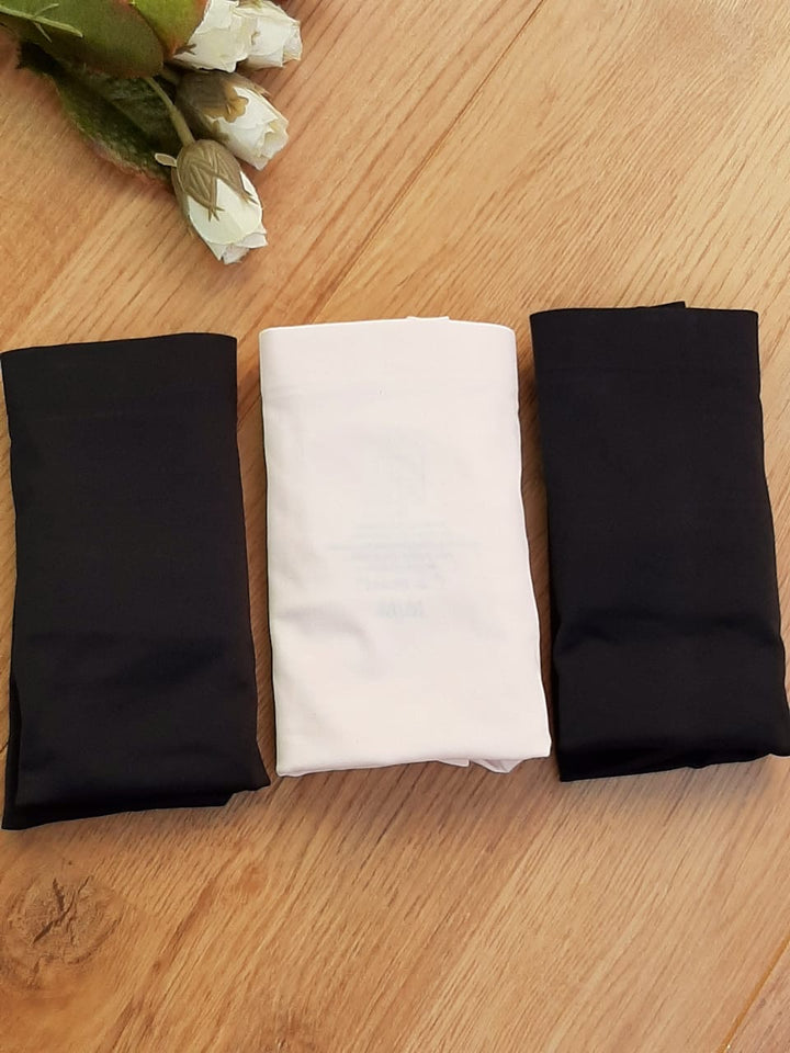 Lot de 3 slips invisible en microfibre 2 noir et 1 chair