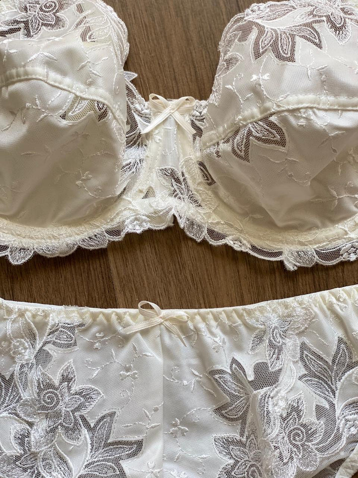 Ensemble dentelle non rembourré avec armature