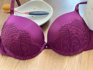Soutien rembourré dentelle