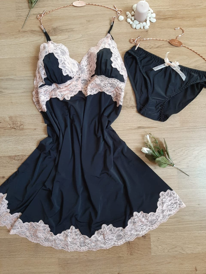 Nuisette polyamide et dentelle le dos en tull