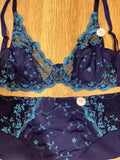 Ensemble dentelle bleu Majorelle