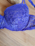 SOUTIEN-GORGE REMBOURRE