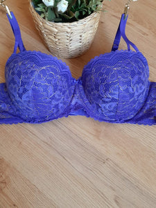 SOUTIEN-GORGE REMBOURRE