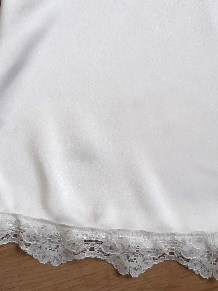 Nuisette satin de soie et dentelle 0021