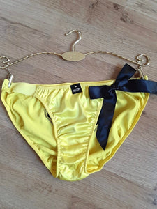 Slip en satin de soie et dentelle sexy