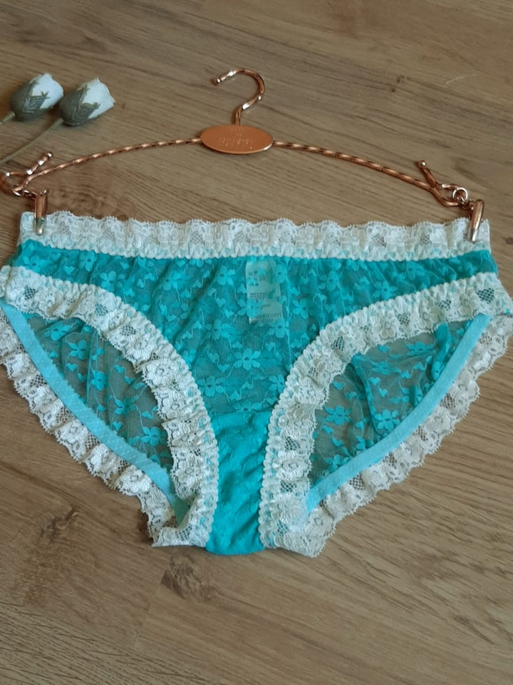 Lot 2 culotte dentelle 3080