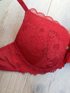 Soutien-gorge rembourré dentelle