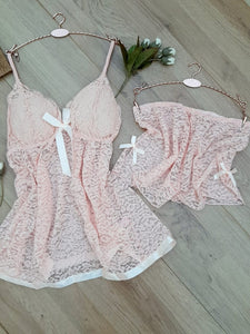Nuisette short en dentelle