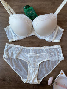 Ensemble rembourré double push up couleur crème