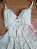 Chemise de nuit débardeur dentelle et short en mousseline fleurie