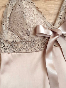 Nuisette satin de soie et dentelle 0021