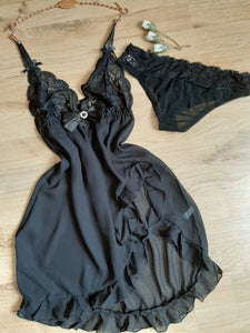 Nuisette en mousseline et dentelle