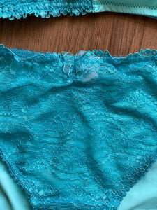 Ensemble dentelle non rembourré avec armature couleur turquoise