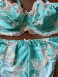 Ensemble dentelle non rembourré avec armature couleur vert d’eau