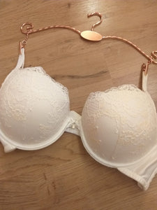 Soutien gorge rembourré dentelle 1616